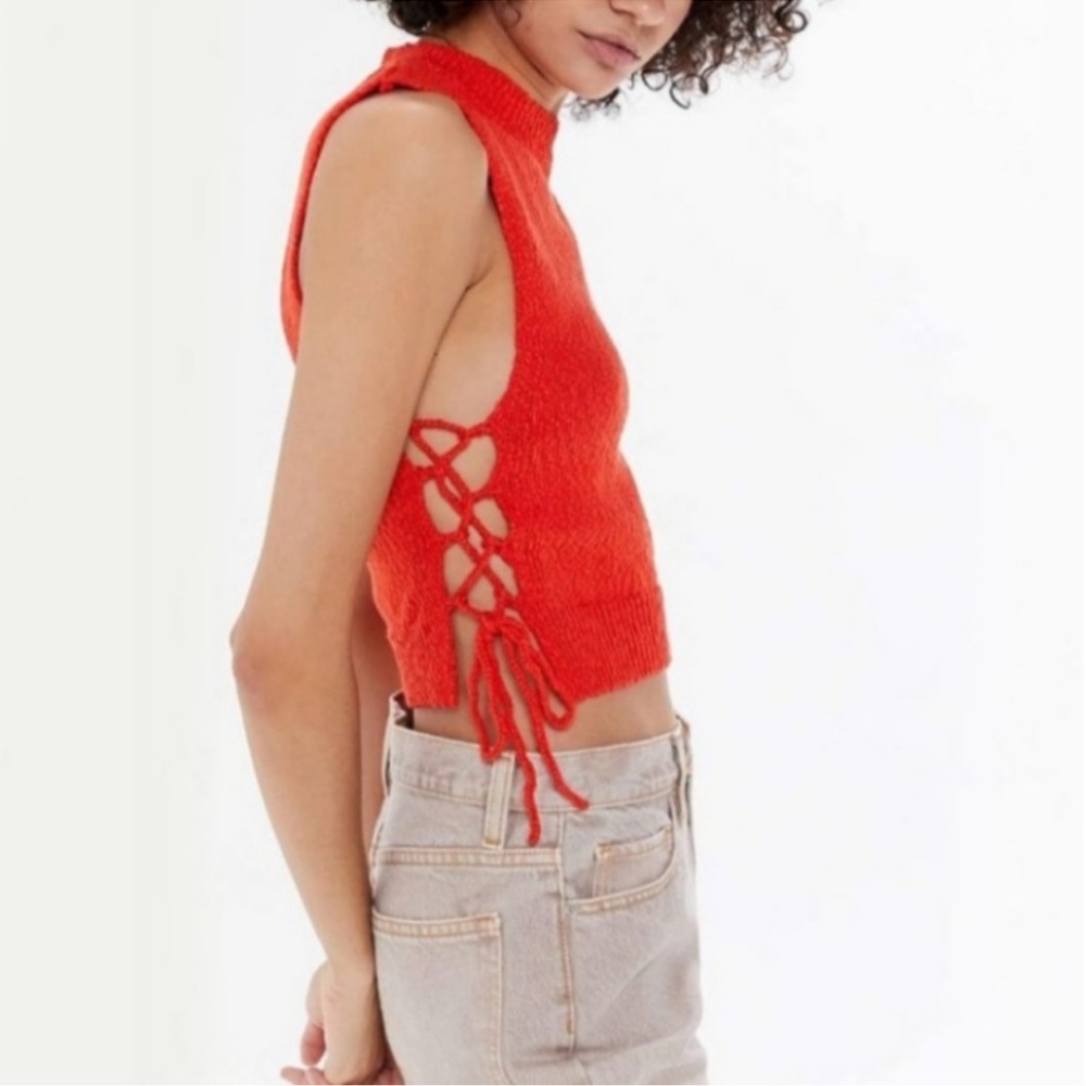 Urban Outfitters Top Women's Size Medium Orange Knit Sweater Tank Open Tie Sides